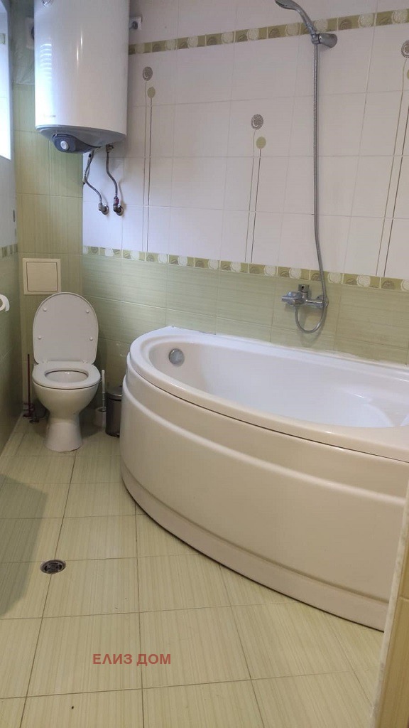 Издаје се  2 спаваће собе Варна , м-т Салтанат , 125 м2 | 54498148 - слика [8]