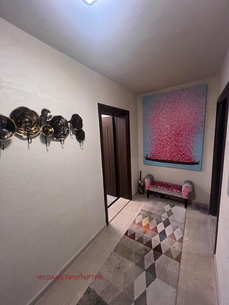 Дава под Наем 2-СТАЕН в град Бургас, Център - 65 кв.м / 850 € » 1 662.46 лв., МЕДАКС ПРОПЪРТИС
