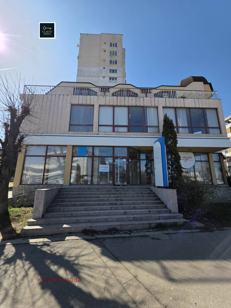 Дава под Наем ОФИС в град София, Люлин - център - 508 кв.м / 6 500 € » 12 712.90 лв., КЛАВИС НОВА