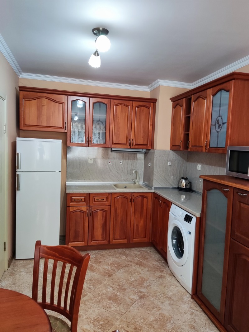 Da affittare  1 camera da letto Plovdiv , Tsentar , 60 mq | 53828720 - Immagine [2]