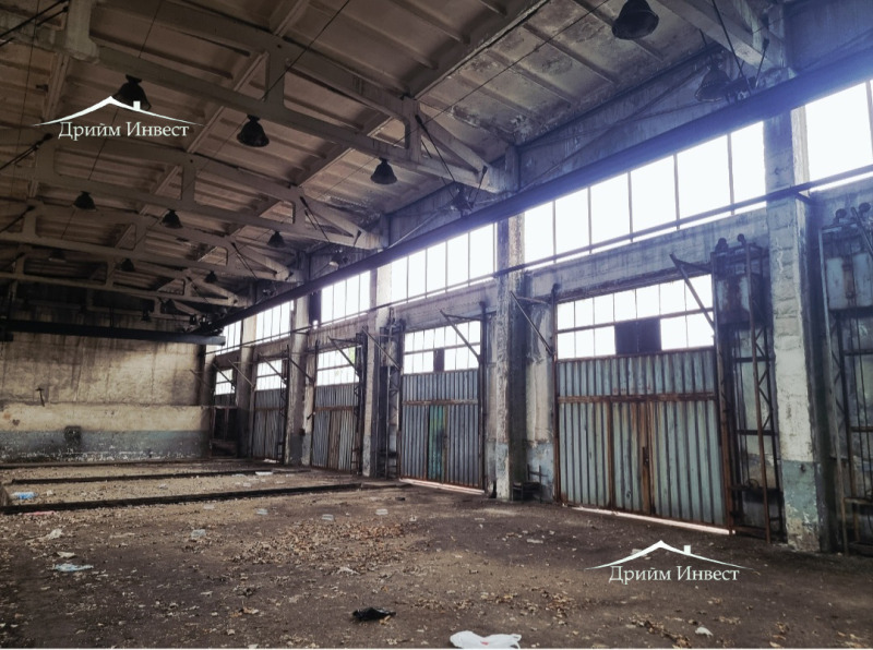 Da affittare  Edificio industriale Plovdiv , Industrialna zona - Iug , 800 mq | 54989304 - Immagine [2]