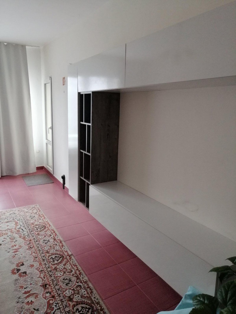 Дава под наем 2-СТАЕН, гр. София, Света Троица, снимка 2 - Апартаменти - 53084048