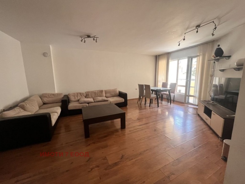 Zu vermieten  2 Schlafzimmer Sofia , Belite brezi , 120 qm | 41056306 - Bild [2]