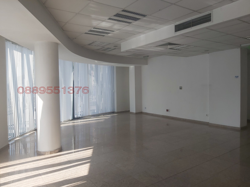 Дава под наем МАГАЗИН, гр. София, Център, снимка 7 - Магазини - 52883104