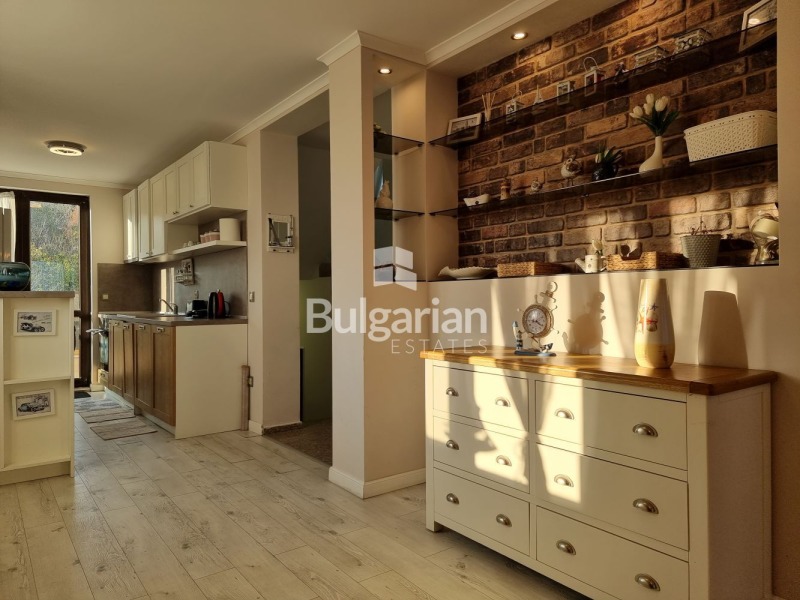 Te huur  3 slaapkamers Varna , m-t Alen mak , 240 m² | 70410275 - afbeelding [8]