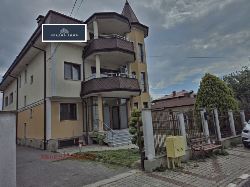 Дава под наем КЪЩА, гр. Костинброд, област София област