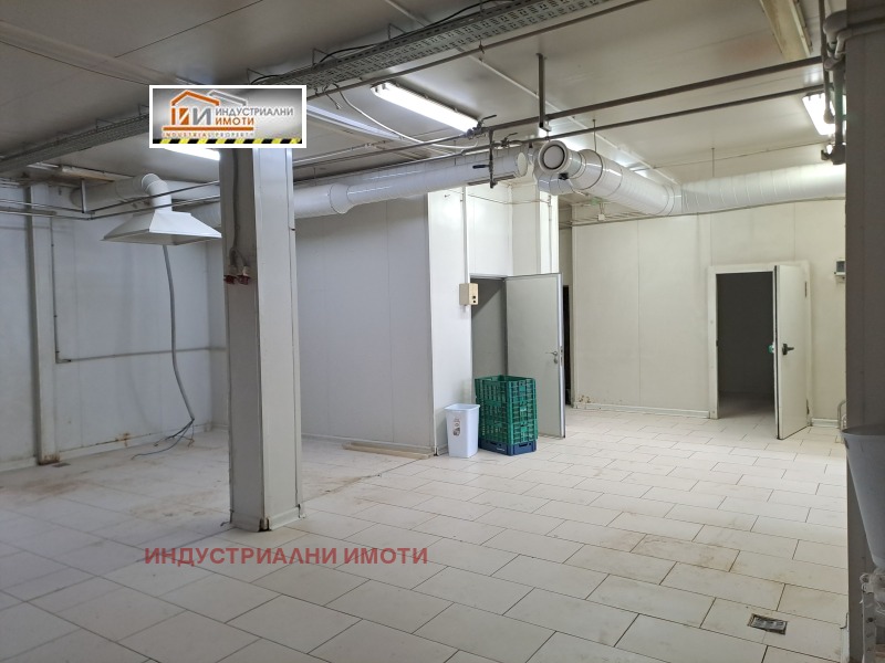 Дава под наем СКЛАД, гр. Пловдив, Индустриална зона - Север, снимка 2 - Складове - 52389240