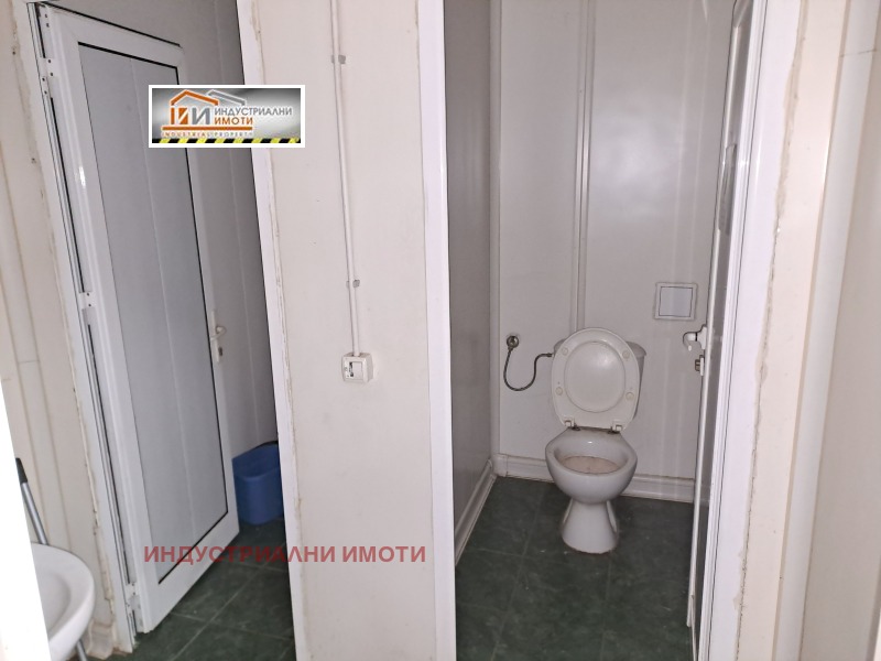 Дава под наем СКЛАД, гр. Пловдив, Индустриална зона - Север, снимка 11 - Складове - 52389240