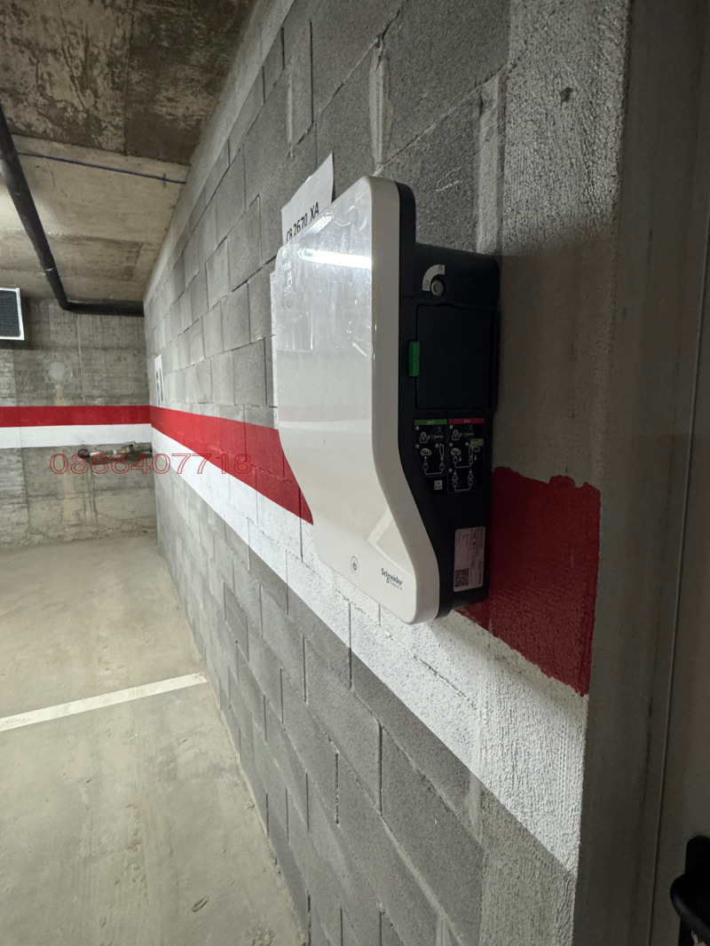 Дава под наем ГАРАЖ, ПАРКОМЯСТО, гр. Кърджали, Център, снимка 10 - Гаражи и паркоместа - 52783491