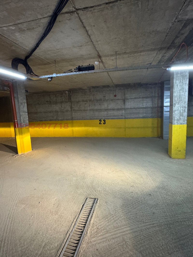 Дава под наем ГАРАЖ, ПАРКОМЯСТО, гр. Кърджали, Център, снимка 5 - Гаражи и паркоместа - 52783491