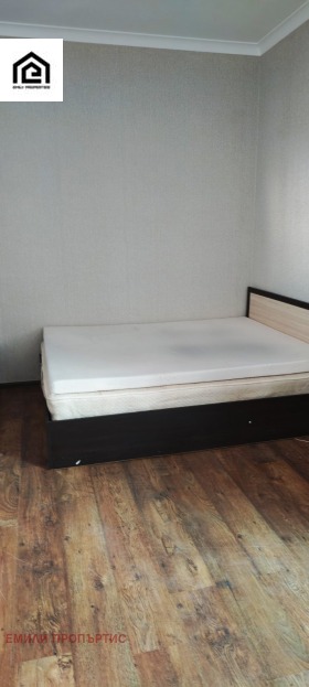 Studio Tsentar, Sofia 5
