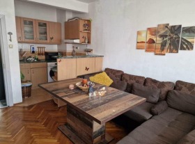 2 slaapkamers Tsentar, Burgas 1