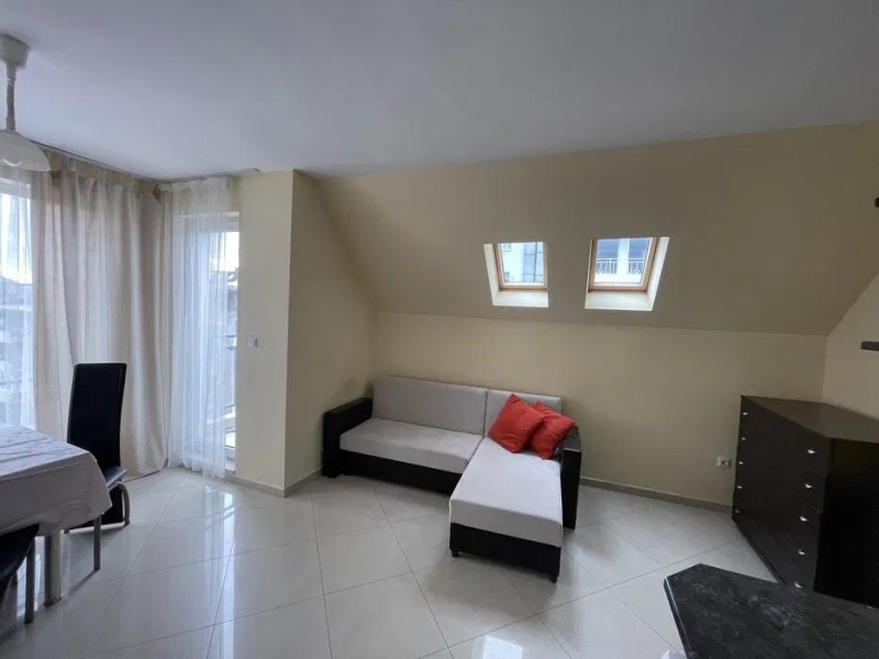 De inchiriat  1 dormitor Varna , Țentâr , 60 mp | 16742547 - imagine [3]
