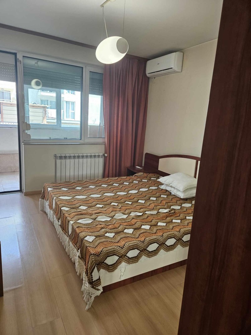 Do wynajęcia  1 sypialnia Sofia , Zona B-5 , 90 mkw | 97141025 - obraz [2]