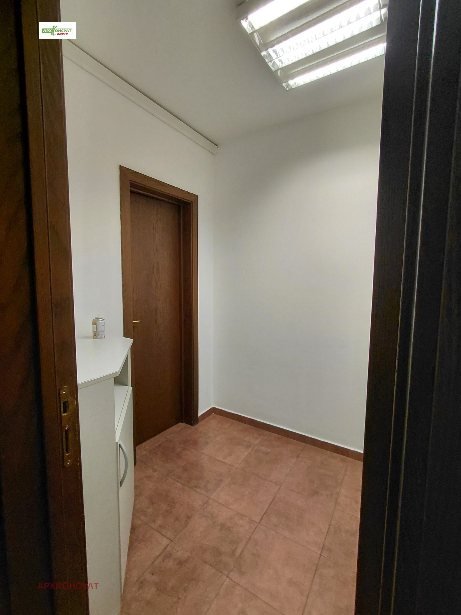 Дава под наем ОФИС, гр. София, Център, снимка 12 - Офиси - 54264459
