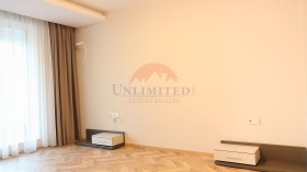 3 camere da letto Lozenets, Sofia 9