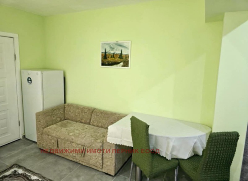 Kiadó  Stúdió Pernik , Mosino , 27 négyzetméter | 31155931 - kép [3]