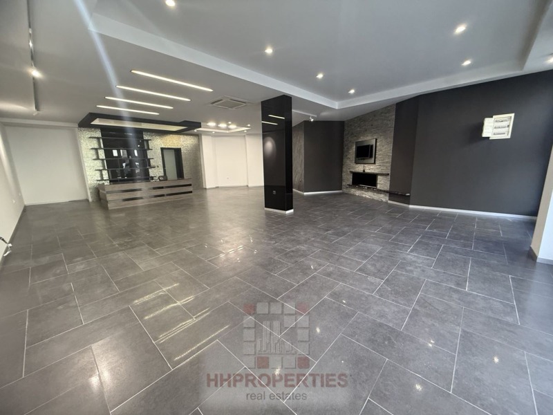 Дава под Наем ОФИС в град Пловдив, Център - 137 кв.м / 2 055 € » 4 019.23 лв., ЕЙЧ ЕЙЧ ПРОПЪРТИ ЕООД