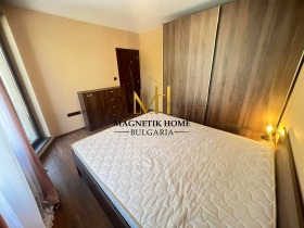 1 quarto Izgrev, Burgas 8