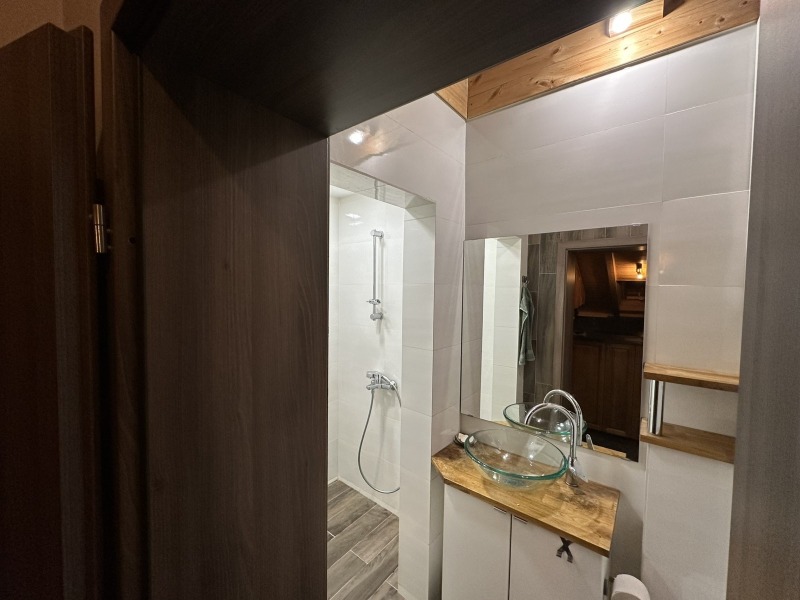 Дава под наем 2-СТАЕН, гр. София, Лозенец, снимка 5 - Апартаменти - 53601400