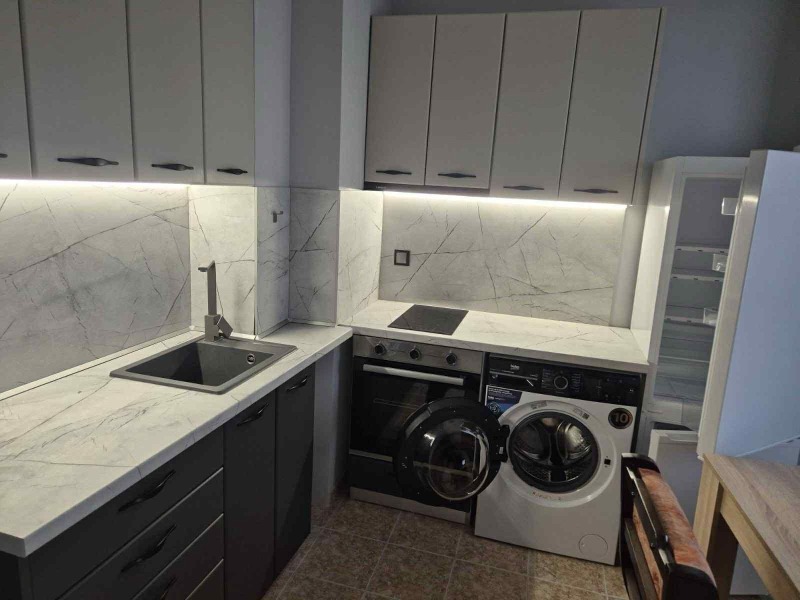 Дава под наем 3-СТАЕН, гр. София, Гоце Делчев, снимка 6 - Апартаменти - 53280584