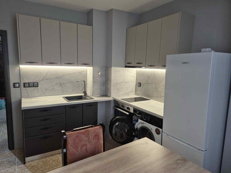 Дава под наем 3-СТАЕН, гр. София, Гоце Делчев, снимка 5 - Апартаменти - 53280584