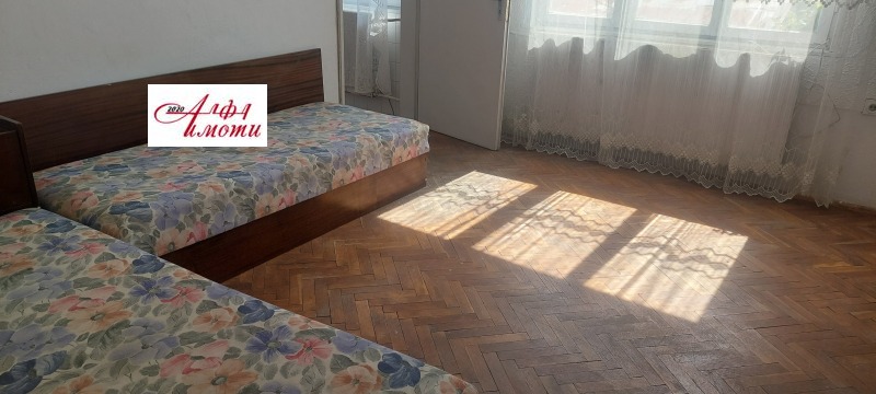 Do wynajęcia  3 sypialnie Szumen , 5-ti polk , 100 mkw | 73940424 - obraz [6]