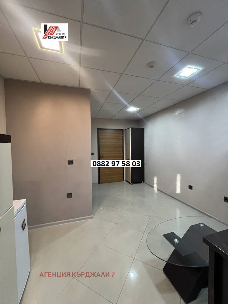 Дава под наем  Офис град Кърджали , Център , 30 кв.м | 90471699 - изображение [4]