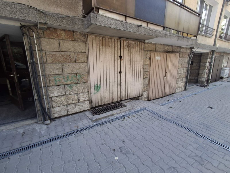 Под наем ГАРАЖ, ПАРКОМЯСТО, град София, Яворов • 160 € / 312.93 лв. • 54087634 1