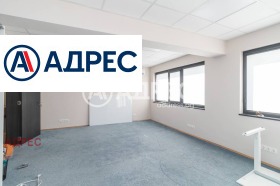 Γραφείο Τροτσεβο, Βαρνα