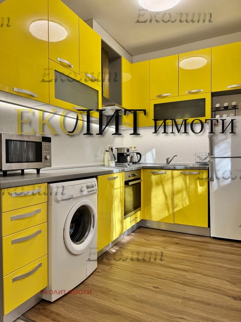 K pronájmu  1 ložnice Sofia , Javorov , 70 m2 | 87418888 - obraz [2]