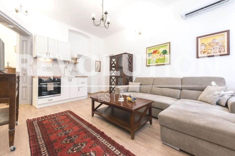 For Rent  3+ bedroom Varna , Gratska mahala , 150 sq.m | 92854228