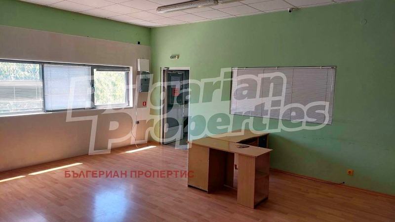 För uthyrning  Kontor region Plovdiv , Karlovo , 571 kvm | 40884851 - bild [4]