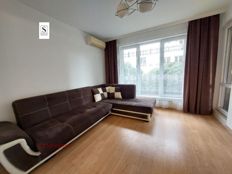 En renta  1 dormitorio Sofia , Reduta , 65 metros cuadrados | 84697518