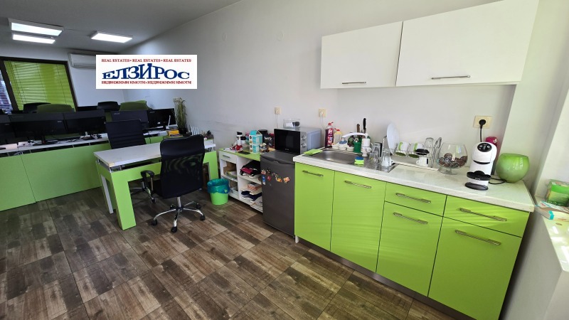 A louer  2 chambres Kyustendil , Tsentar , 129 m² | 28205990