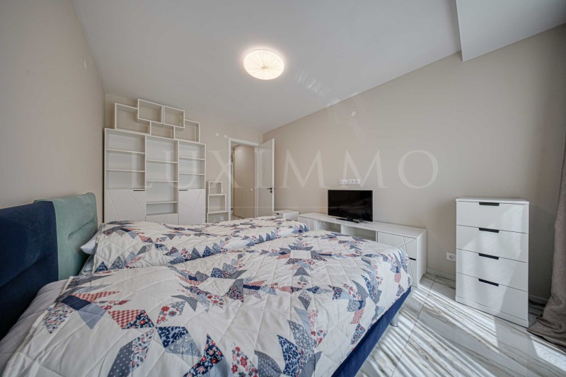 Издаје се  2 спаваће собе Софија , Бојана , 136 м2 | 74107074 - слика [11]