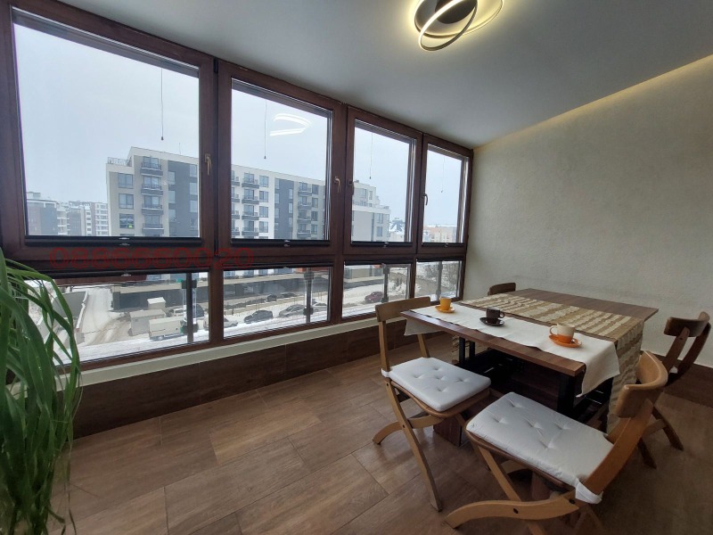 В оренду  2 спальні София , Витоша , 77 кв.м | 38476857