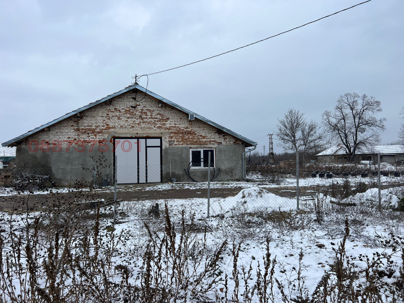 Дава под наем ПРОМ. ПОМЕЩЕНИЕ, с. Куцина, област Велико Търново