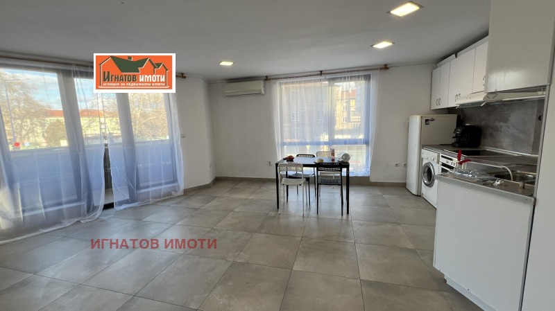 En renta  1 dormitorio Pazardzhik , Tsentar , 75 metros cuadrados | 28537340 - imagen [3]