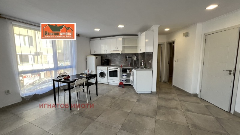 En renta  1 dormitorio Pazardzhik , Tsentar , 75 metros cuadrados | 28537340 - imagen [4]