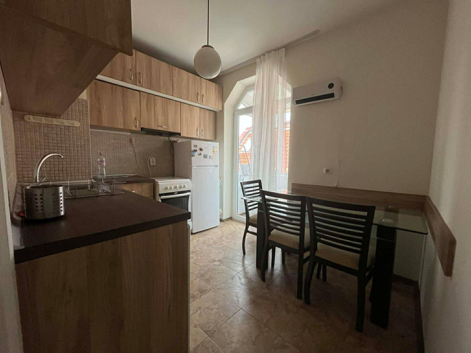 Дава под наем 3-СТАЕН, гр. София, Оборище, снимка 4 - Апартаменти - 53962849