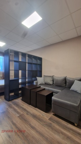1 спаваћа соба Дарвеница, Софија 4