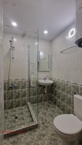 1 спаваћа соба Дарвеница, Софија 7