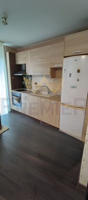 1 chambre Avtogara, Varna 1