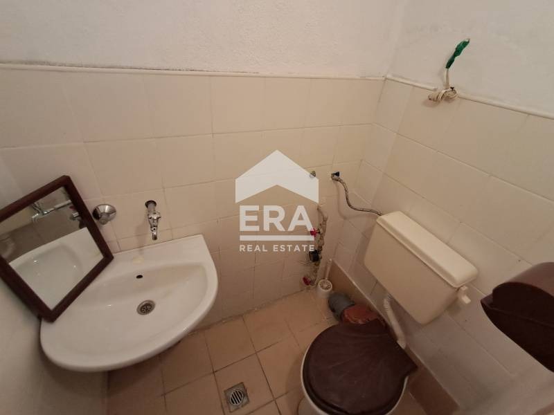 De inchiriat  Magazin Varna , Sportna zala , 49 mp | 63259191 - imagine [8]