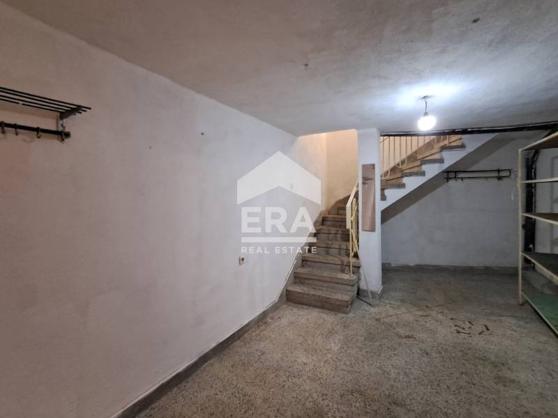 De inchiriat  Magazin Varna , Sportna zala , 49 mp | 63259191 - imagine [5]