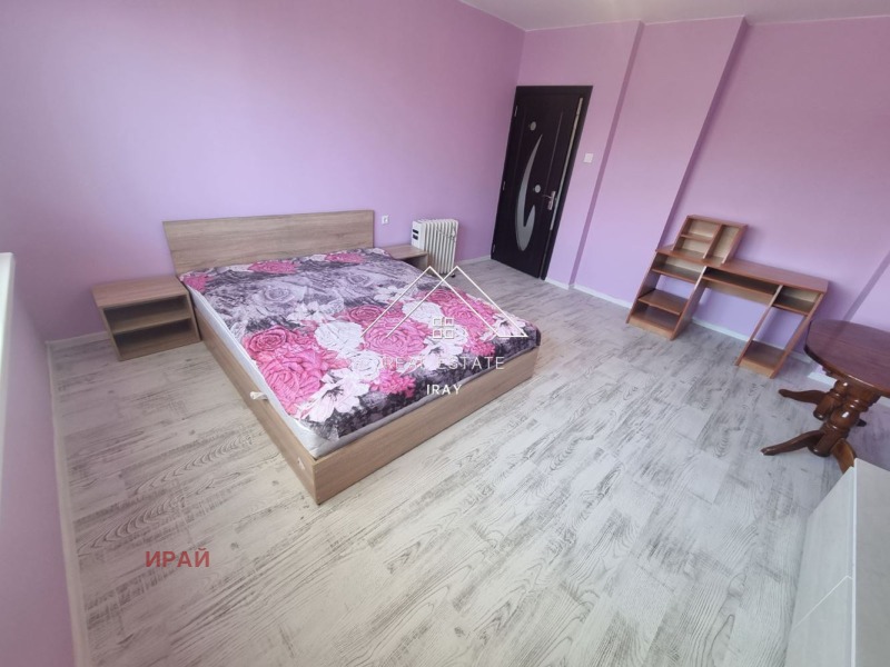 En renta  1 dormitorio Stara Zagora , Tsentar , 50 metros cuadrados | 79942300 - imagen [2]