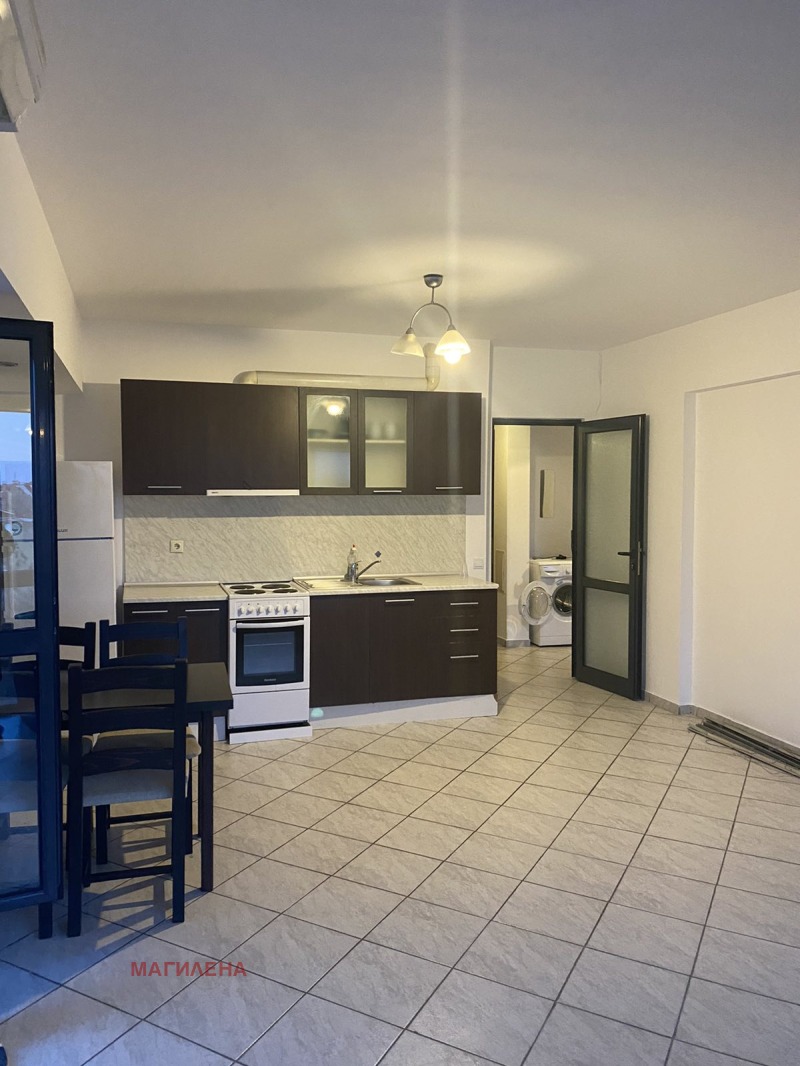 K pronájmu  2 ložnice Plovdiv , Centar , 95 m2 | 16955640