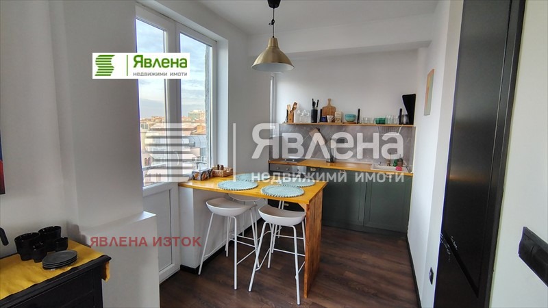 Дава под наем 3-СТАЕН, гр. София, Център, снимка 2 - Апартаменти - 52766953