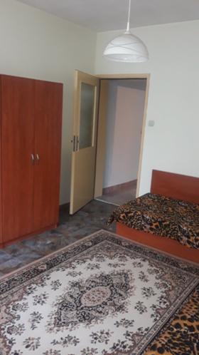 ���� ��� ���� 3-����� | Imot.bg � ����� ������ 10